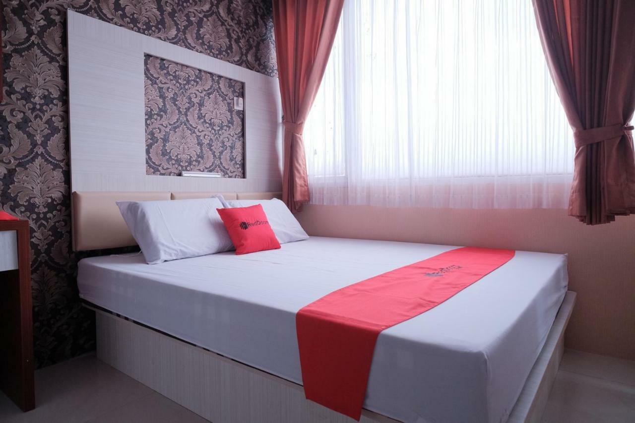 Redliving Apartemen Saladdin Mansion - Ran Management Депок Екстериор снимка